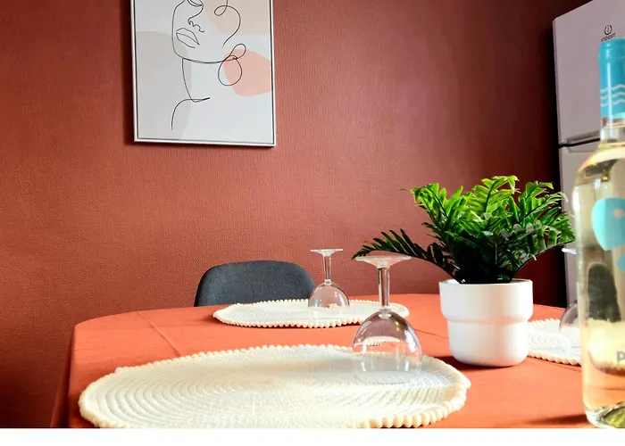 アパート Cosy Chic Au Coeur De Lourdes-wifi-parking ルルド